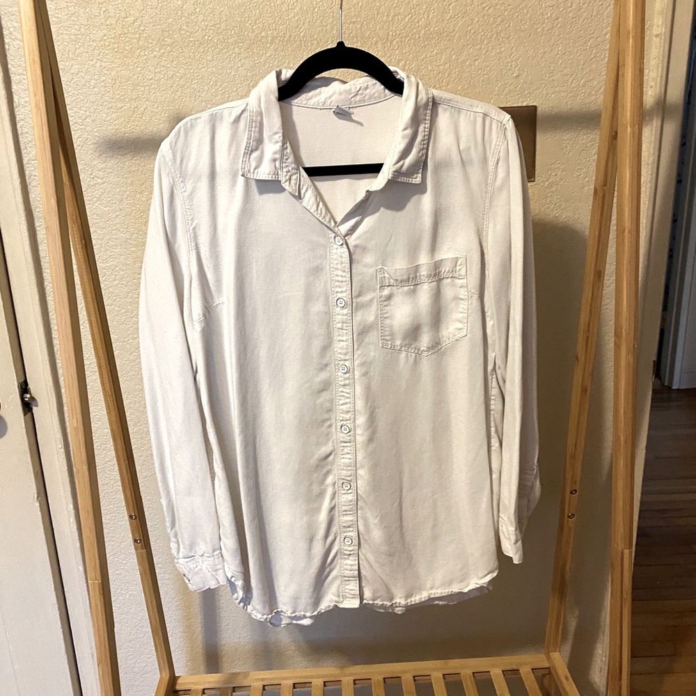 Old Navy • Casual, White, Women’s Button-Down